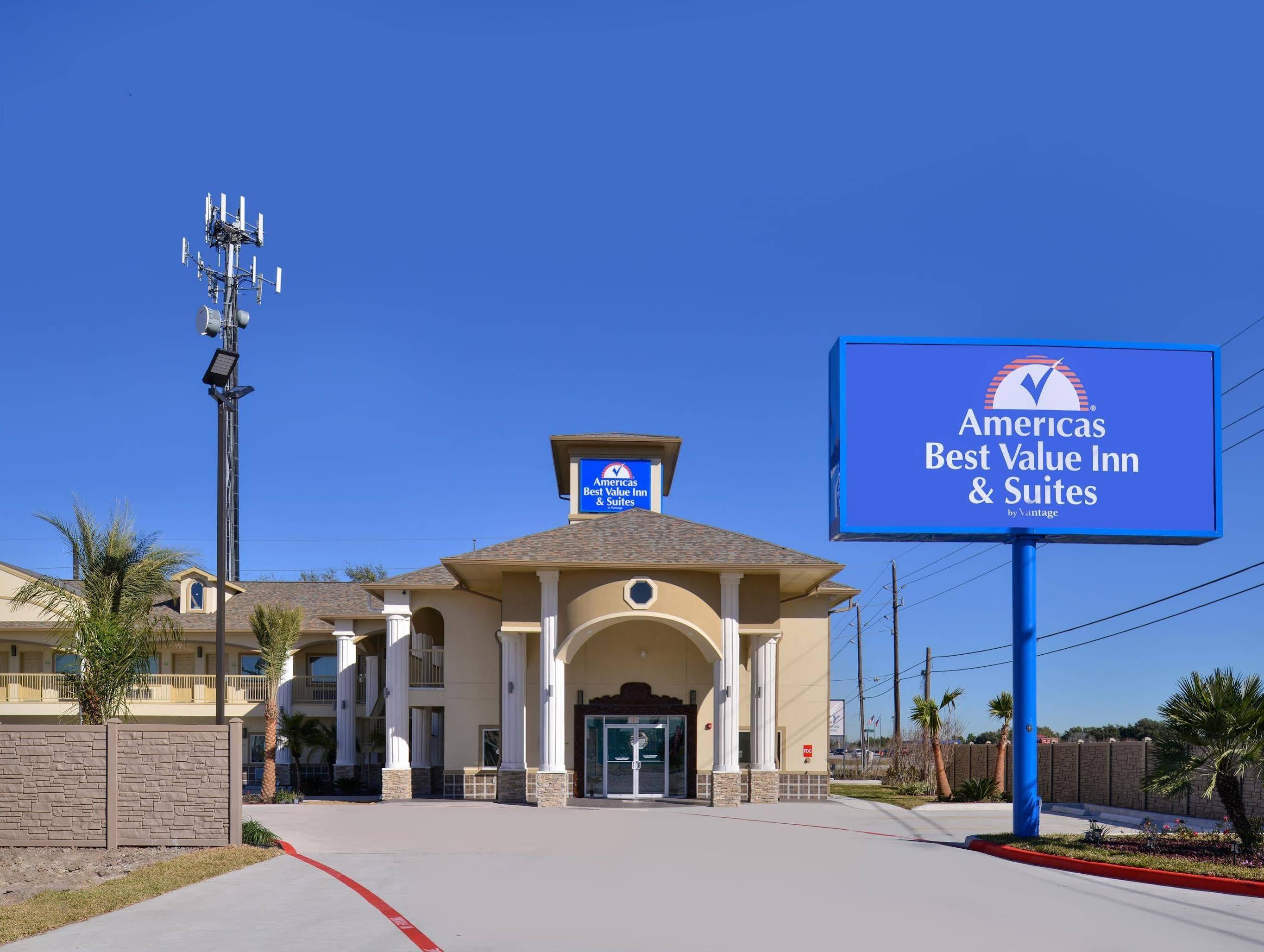 Americas Best Value Inn & Suites - Houston/Hwy 6 & Westpark Mission Bend Exterior foto
